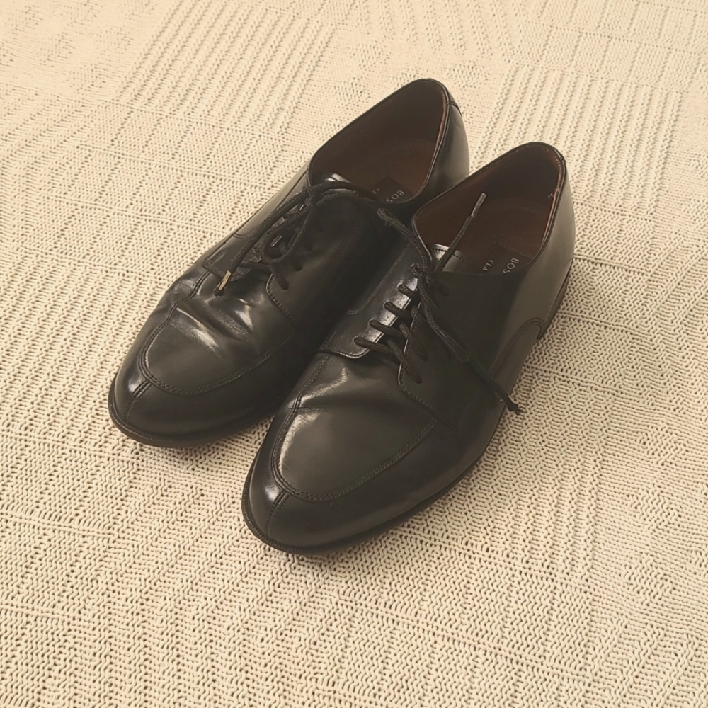 Men's dress shoes - Picture 1 of 3